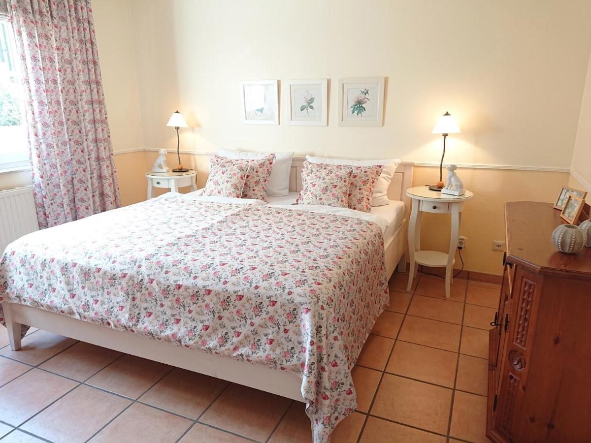 Ferienwohnung _Kleiner Seeigel Sassnitz Bagian luar foto
