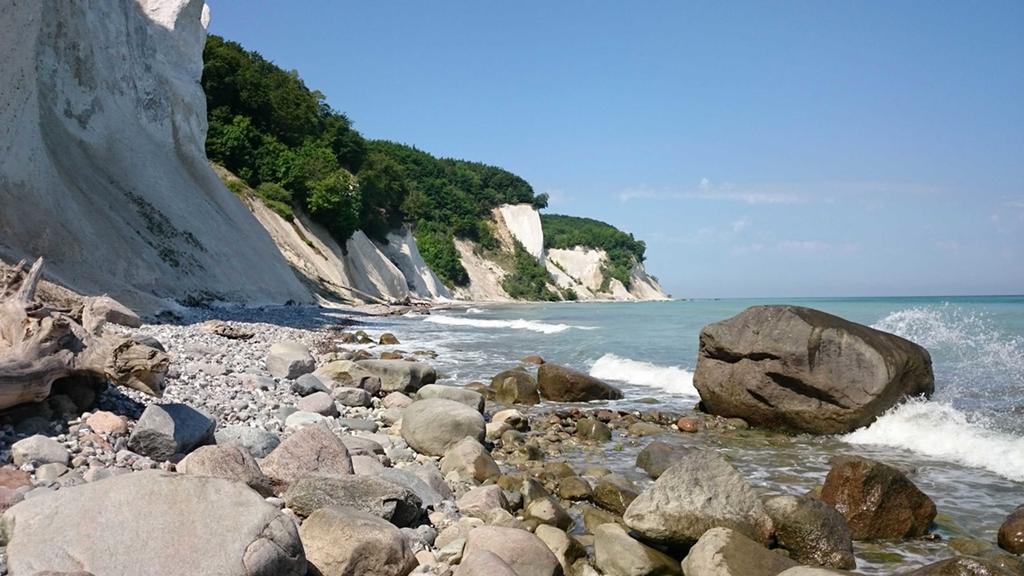 Ferienwohnung _Kleiner Seeigel Sassnitz Bagian luar foto